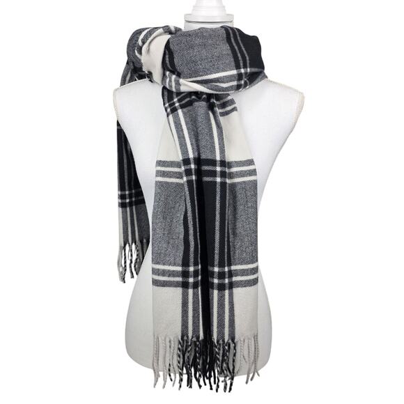 BANANA REPUBLIC UNISEX BLACK PLAID WOOL BLEND BLANKET SCARF – 80" × 24", FRINGED - Picture 1 of 8